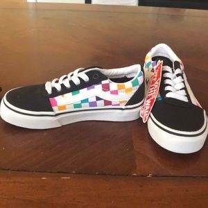 Girls Vans
